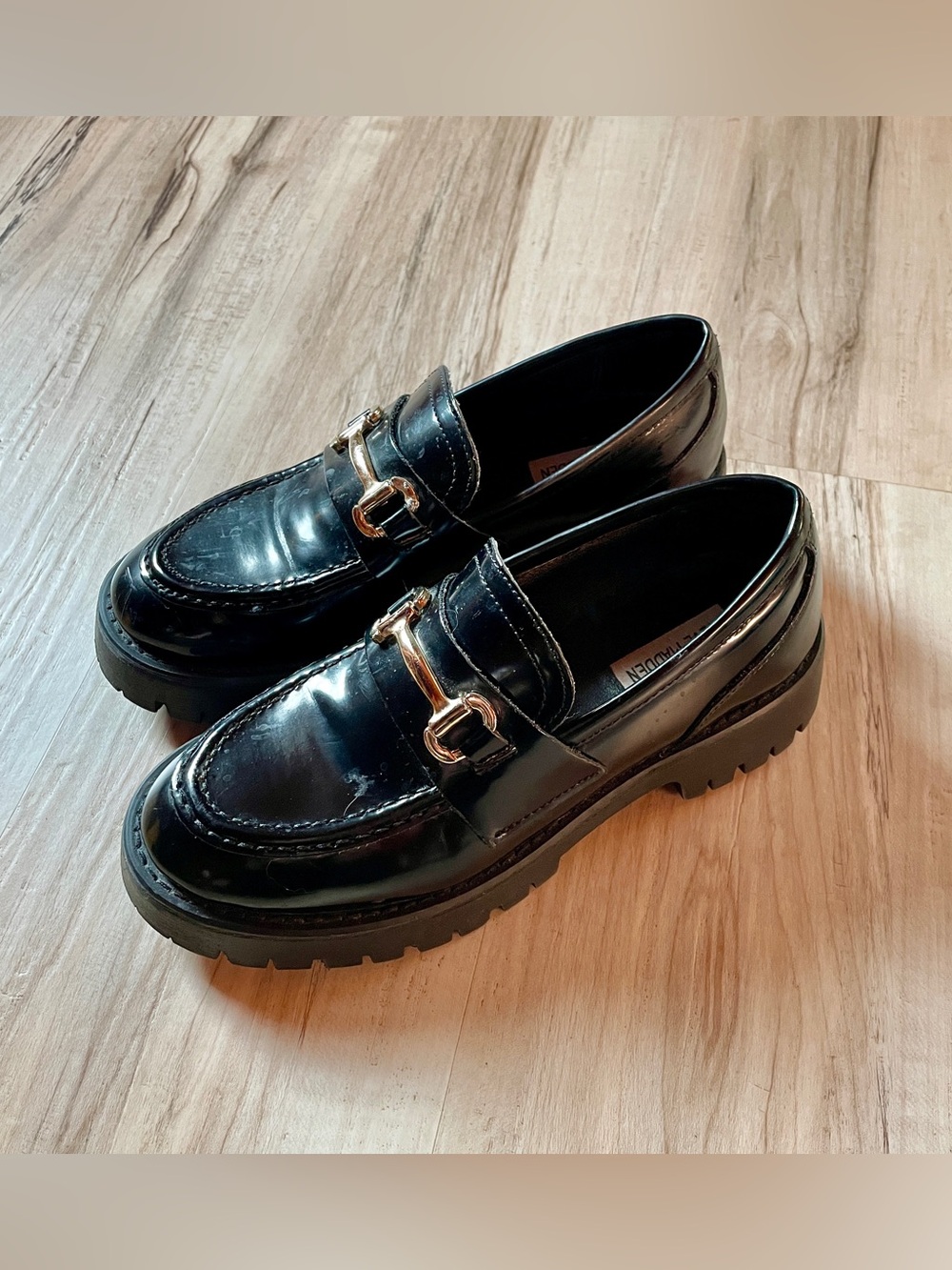 Steve Madden faux patent leather chunky horse bit loafers, size 7